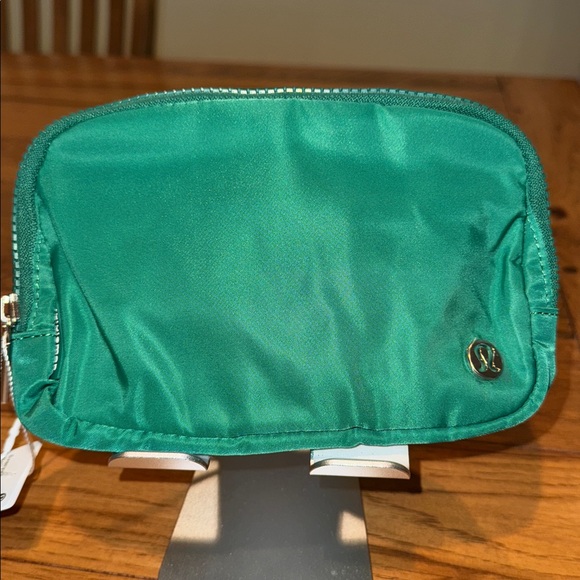 lululemon athletica Handbags - LULULEMON BELT BAG TEAL 1-LITER